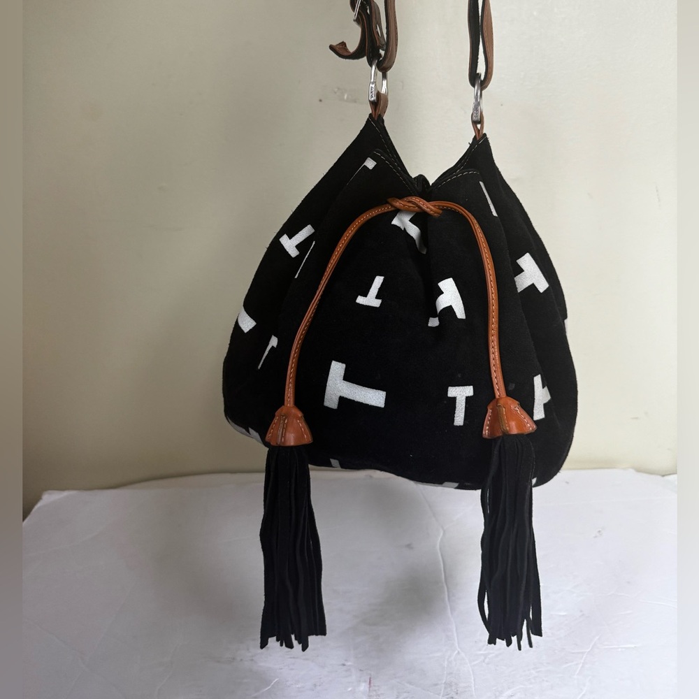 Tod’s T Logo Tassels Bucket Hobo Bag Leather Camel Suede Drawcord Luxury Preppy - Picture 3 of 16